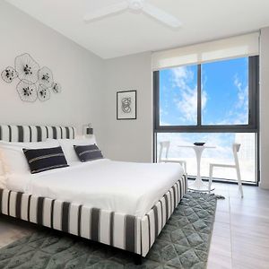 Studio Queen Bed
